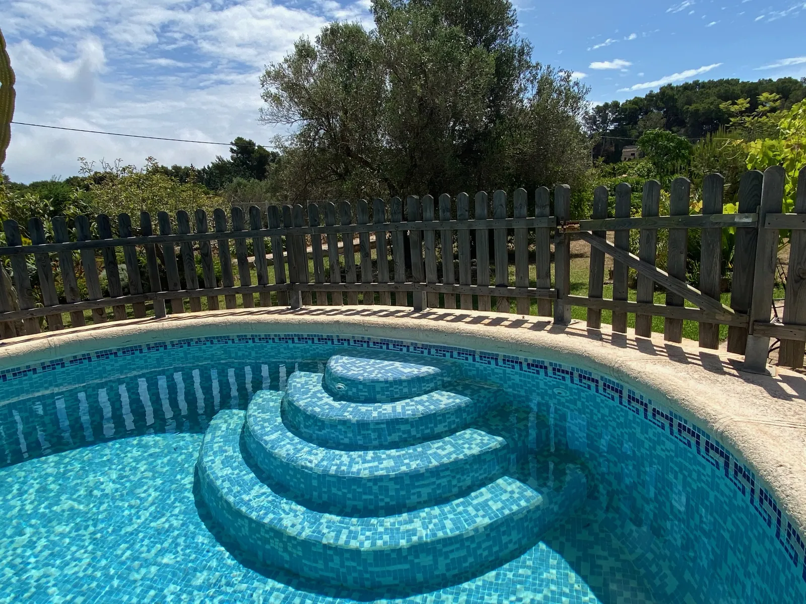 Piscina vallada